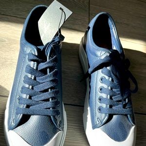 NWT Vero Moda sneakers navy blue